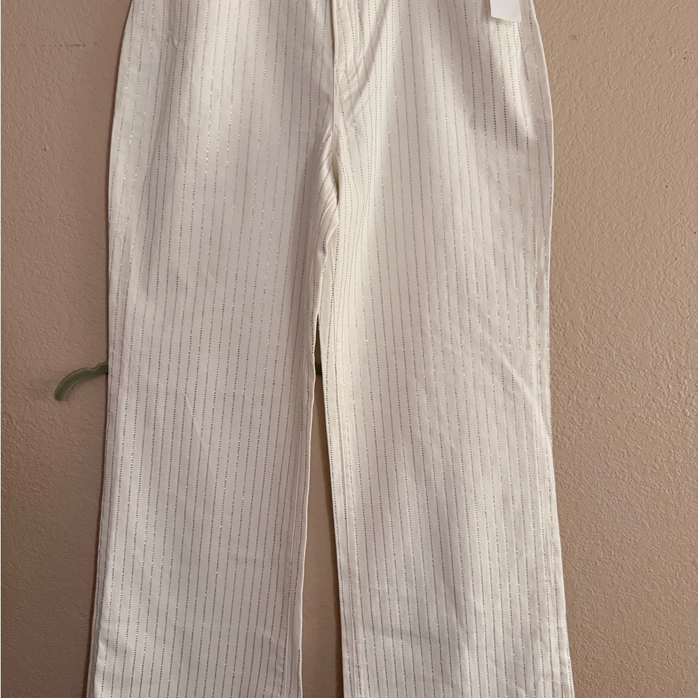 Good American GOOD EASE RHINESTONE JEANS IN CLOUD WHITE IN MULTI